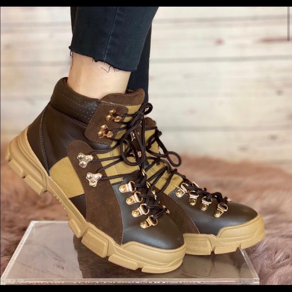 Chunky Sole Women’s Hiker Boots